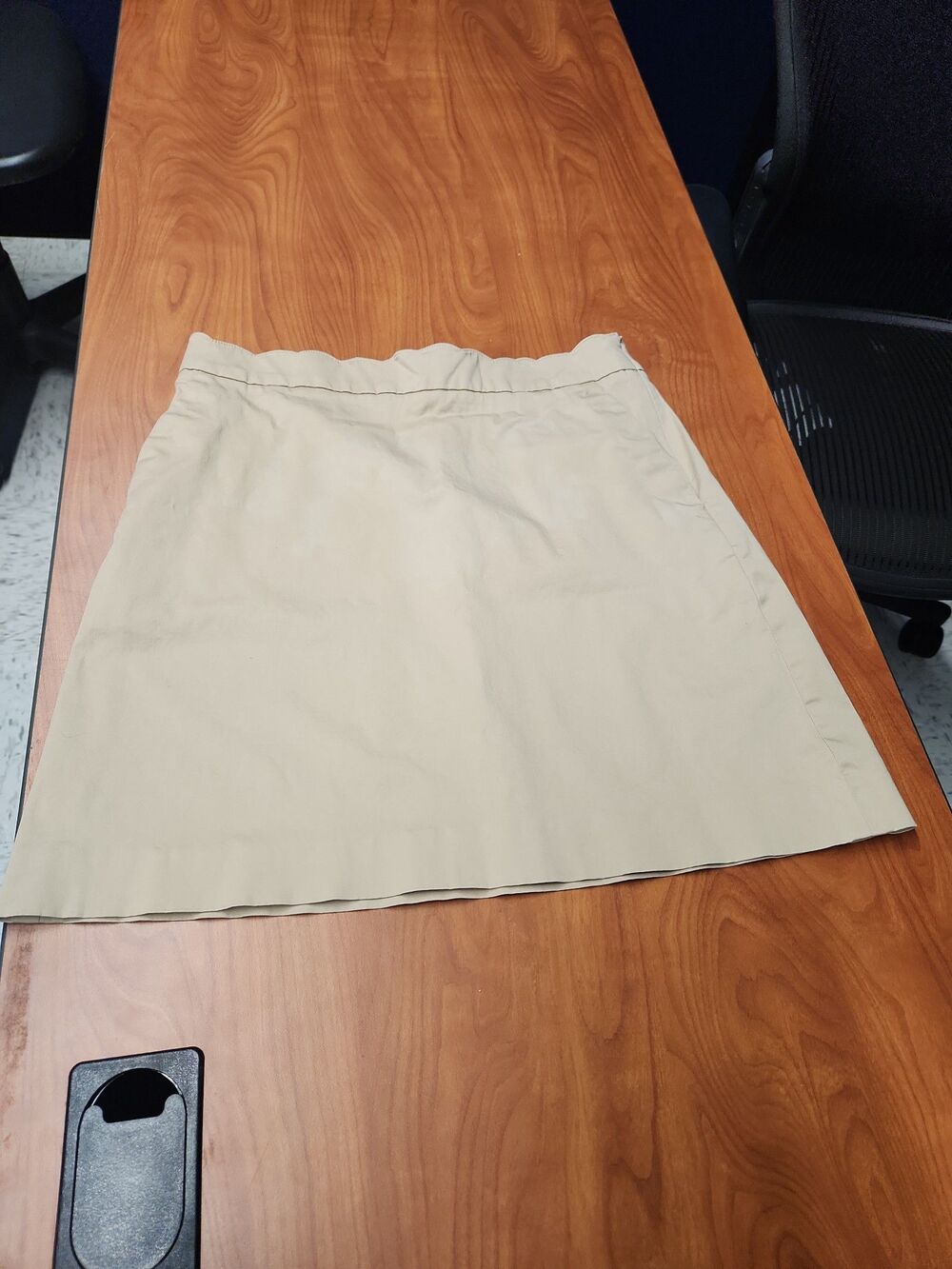 Brooks Brothers 346 Women's Khaki Skirt Size 6